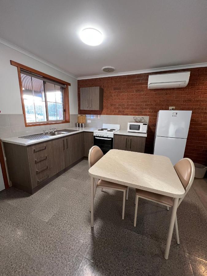 Greenways Holiday Units Tocumwal Bagian luar foto
