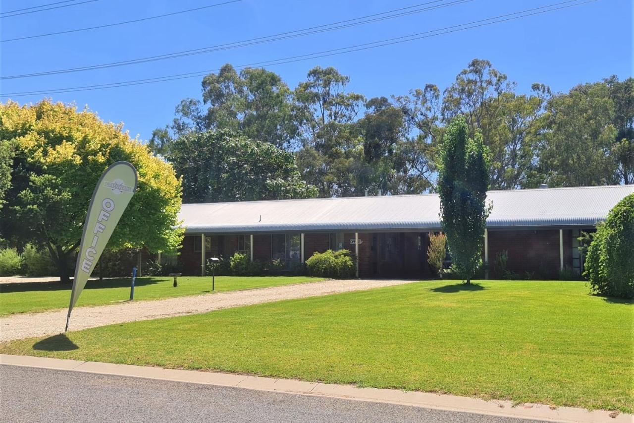 Greenways Holiday Units Tocumwal Bagian luar foto