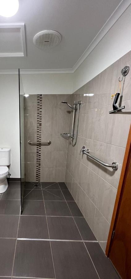 Greenways Holiday Units Tocumwal Bagian luar foto