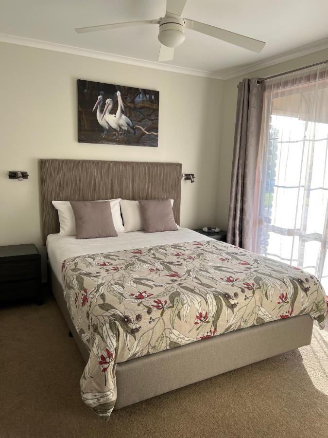 Greenways Holiday Units Tocumwal Bagian luar foto