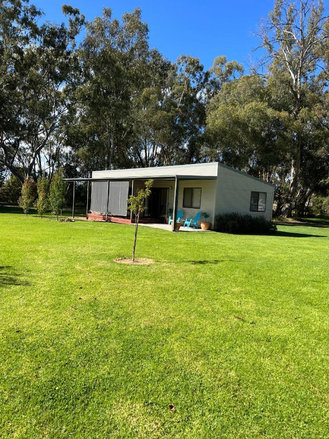 Greenways Holiday Units Tocumwal Bagian luar foto